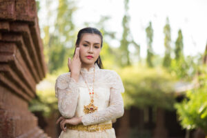 Girls chain jewellery Lahore