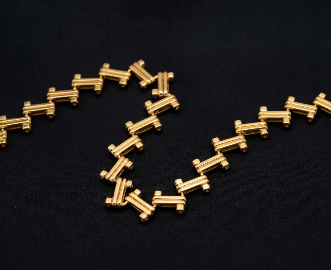 Gold Ladder Chain Bracelet - Image 2