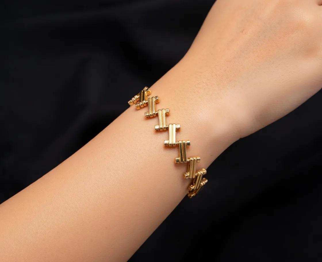 Gold Ladder Chain Bracelet - Image 3