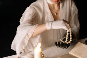 Artificial Necklaces for Women